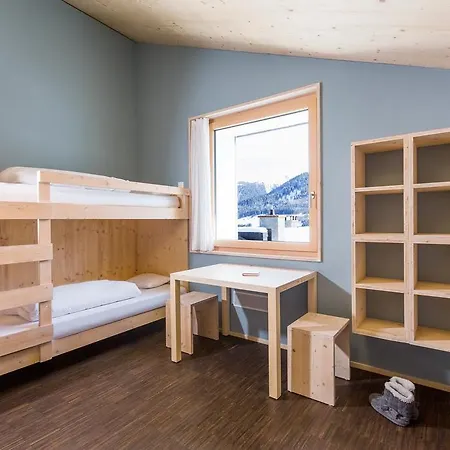 Vandrarhem Nova Casa Spinatscha Sedrun
