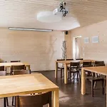 Nova Casa Spinatscha Hostel *